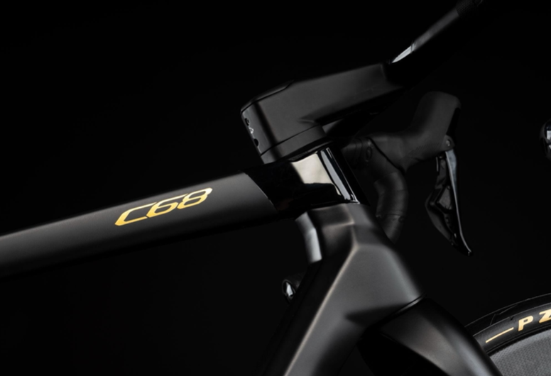 Colnago C-68 Disc Carbon Road + SRAM RED AXS + POWERMETER + Fulcrum Racing Wind 400 DB
